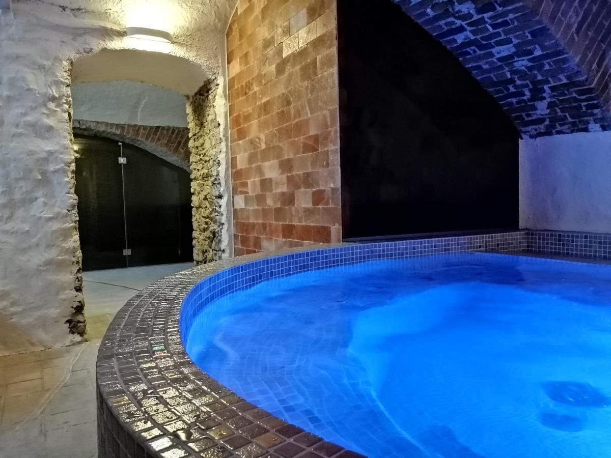 Kernu Manor Hotel & Spa Ngoại thất bức ảnh